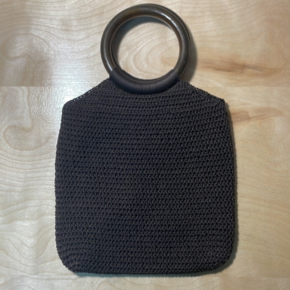 Crochet Bag with Round Wooden Handles - Brown